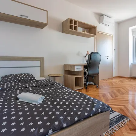 Tinac Semesterbostad